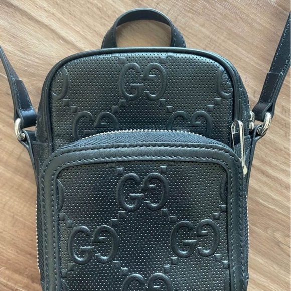Gucci GG Embossed Mini Bag - Picture 5 of 8